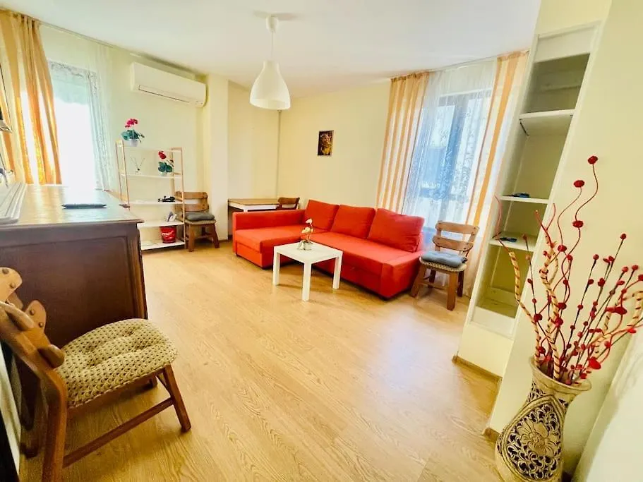 Cozy Charm Apartment Varna 0*,