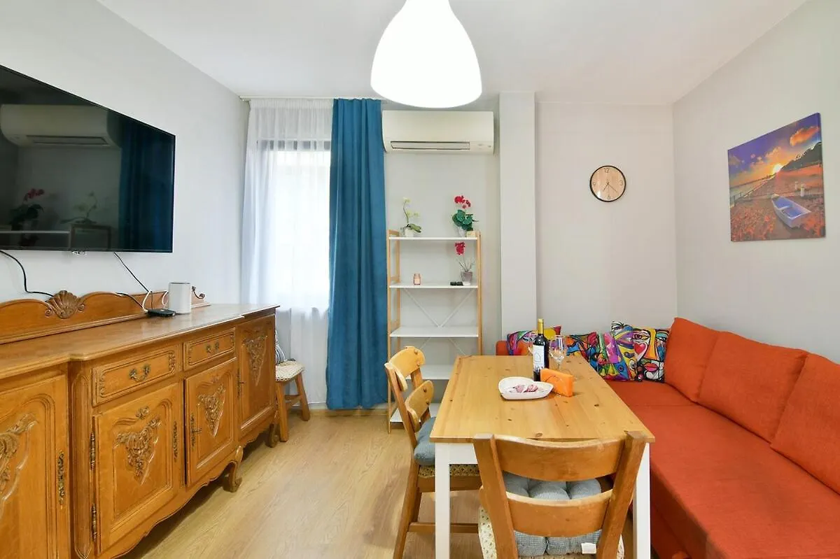 Cozy Charm Apartment Varna
